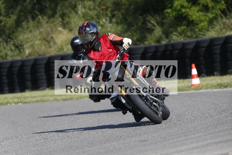 Archiv-2025/17 17.05.2025 PROMAX ADR/Gruppe gruen/unklar